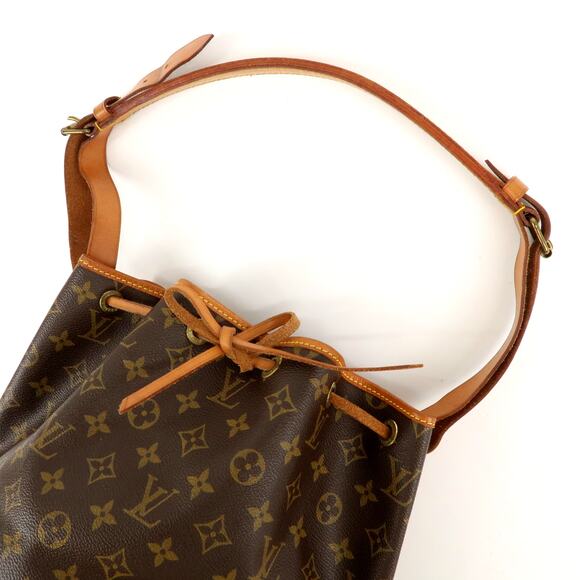 💎✨Authentic✨💎Louis Vuitton Monogram Petit Noe Shoulder Bag - Picture 7 of 16
